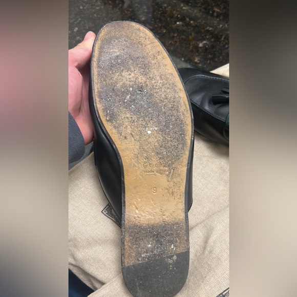 Men Gucci loafers. - Picture 2 of 3